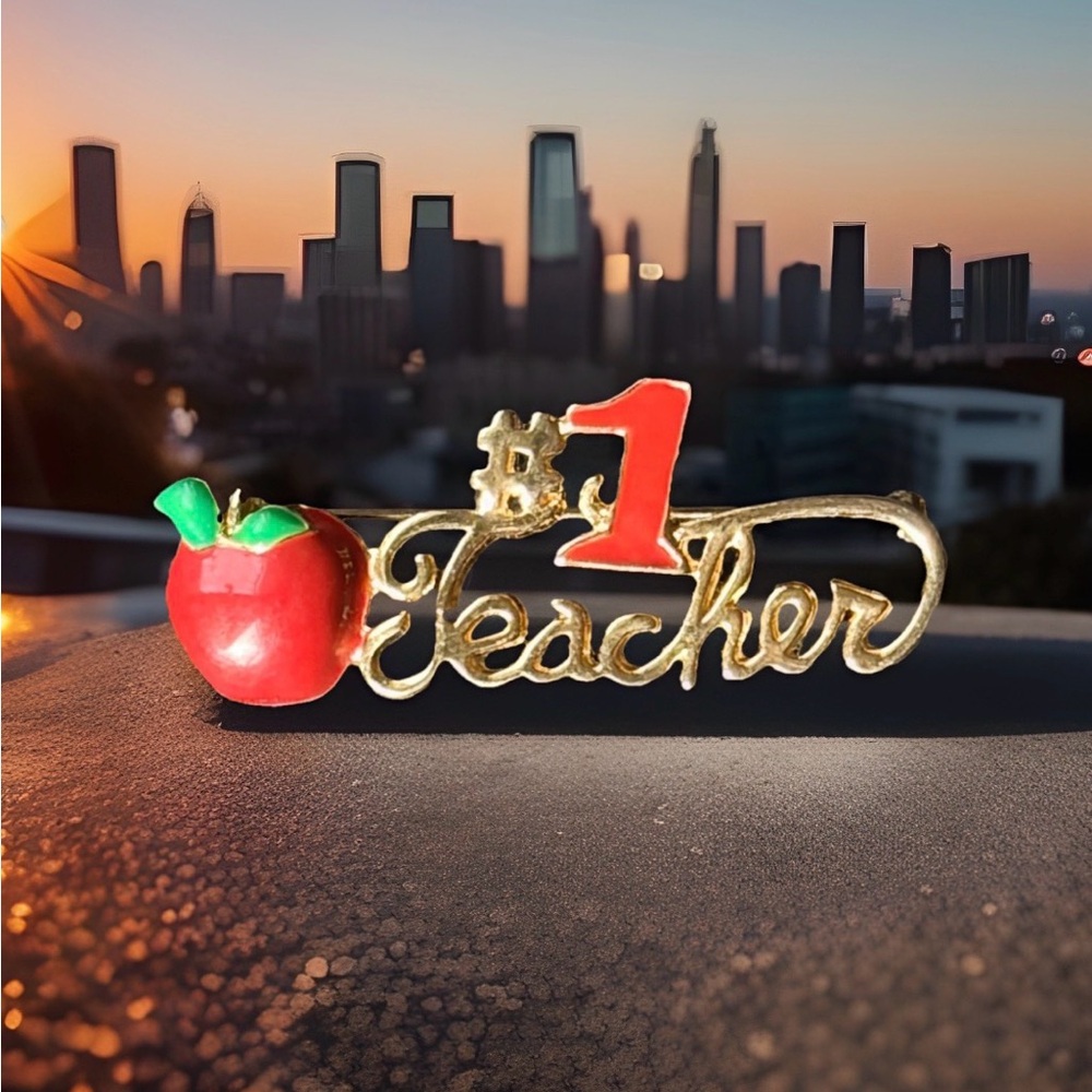 Vintage Gold Tone #1 Teacher Red Enamel Apple Brooch Pin Appreciation Gift